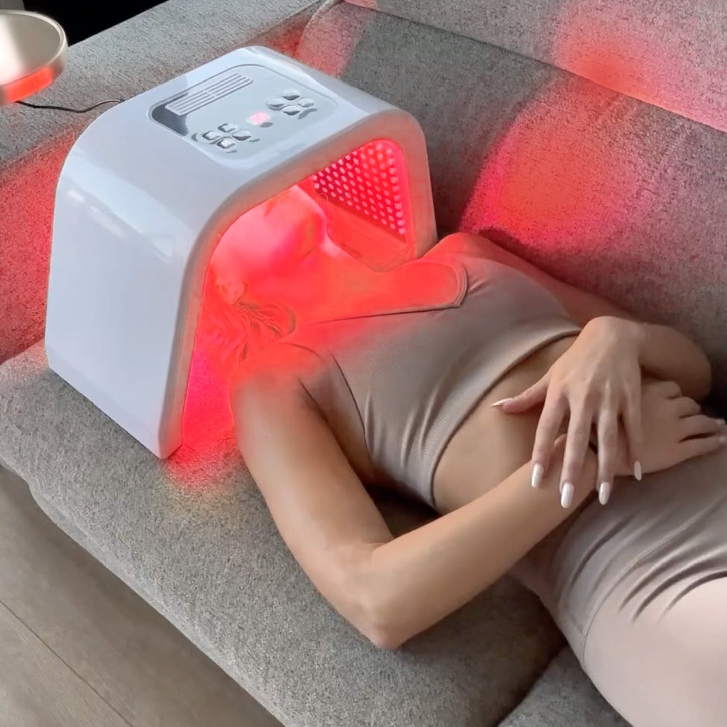 RadiancePro™ LED Therapy Wonder